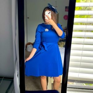 English princess royal blue dress with pin flower head piece Halloween costume